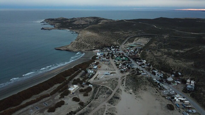 Gandón valoró la instalación de una planta de ósmosis inversa en Puerto Pirámides