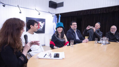 Centro Cultural, cuadros, Espacio de Arte, Inés Miño, José Hernández, muestra, Rawson