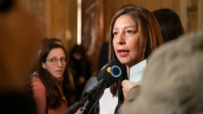 Arabela Carreas, desdoblamiento, elecciones 2023, Río Negro