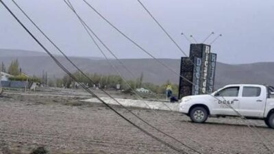 aldea beleiro, alto río senguer, lago blanco, ricardo rojas, temporal de viento