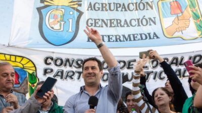 En tono de campaña