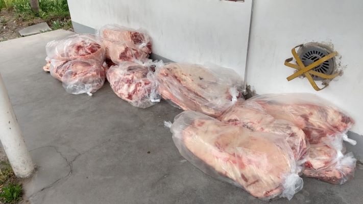 Policía secuestró más de 350 kilos de carne transportada de manera ilegal