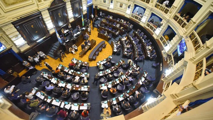 Legisladores bonaerenses piden explicaciones a Berni por la represión en La Plata