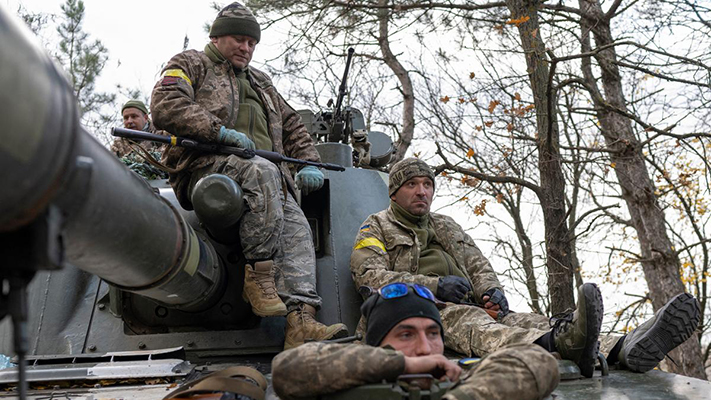Piden investigar denuncias de fusilamientos de soldados rusos en Ucrania