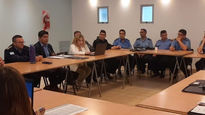 Policías rechazaron la última propuesta salarial de Provincia