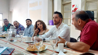 Etiquetas: camarones, chubut, GARAYALDE, interconectado, obra