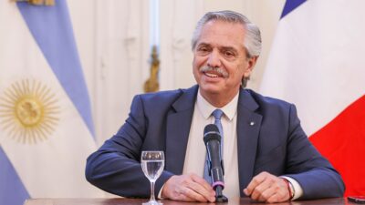 Alberto Fernández se someterá a una endoscopía