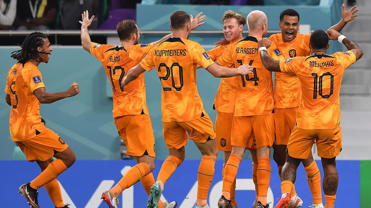 Países Bajos logró una sufrida victoria ante Senegal