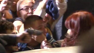 Atentado a Cristina: la querella pidió secuestrar celulares de asesoras de Milman