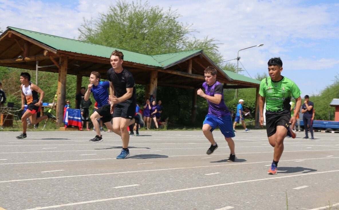 El Hoyo fue sede del Torneo Regional de Atletismo