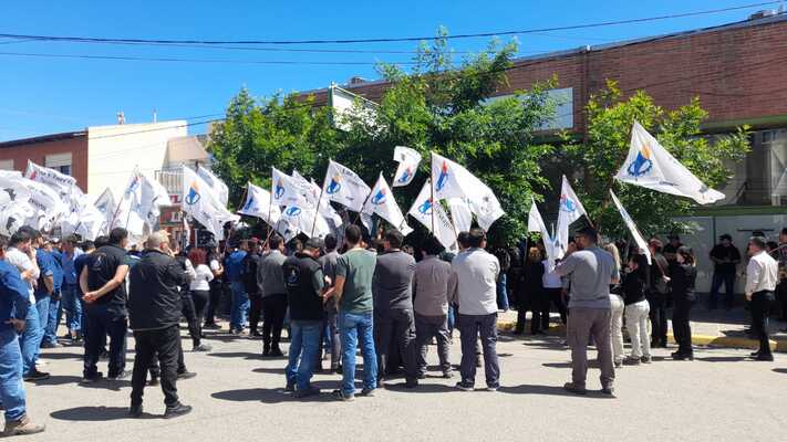 Nuevo paro de Luz y Fuerza en todas las cooperativas de Chubut