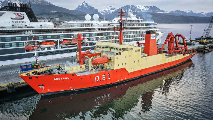 Zarpó el ARA Austral de Ushuaia hacia los Yaganes