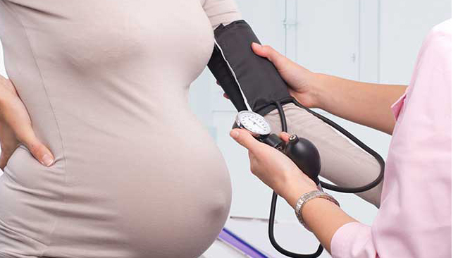 Premiaron en EEUU una investigación argentina que busca tratar la hipertensión en el embarazo
