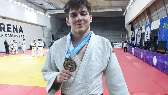 Juan Paniccia ganó la medalla de oro en el Campeonato Sudamericano Senior de judo