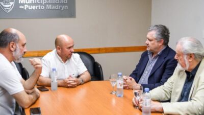empresarios, encuentro, IDESUR, olivinícola, proyecto, Sastre