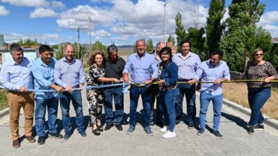 ALDEA EPULEF, chubut, colan conhue, firma de convenios, Mariano Arcioni, obras