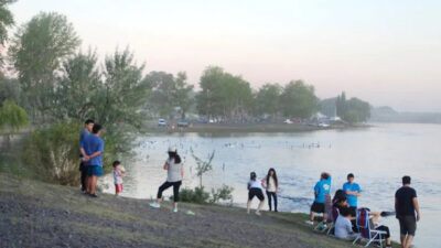 Cipolletti, isla jordán, río contaminado