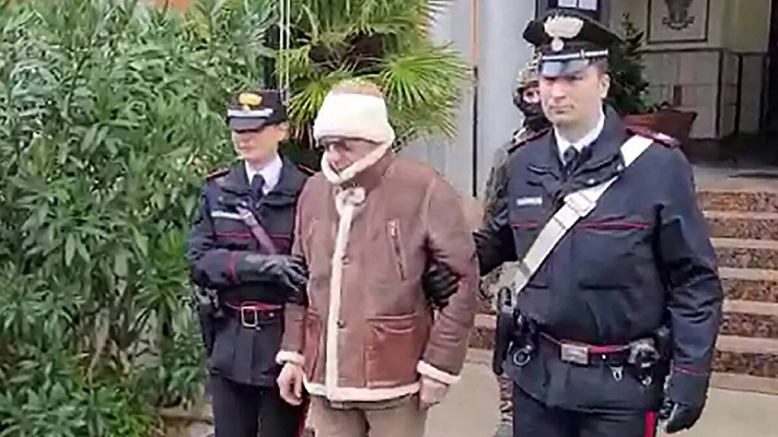 Arrestaron al jefe de Cosa Nostra, Matteo Messina Denaro, prófugo desde hace 30 años