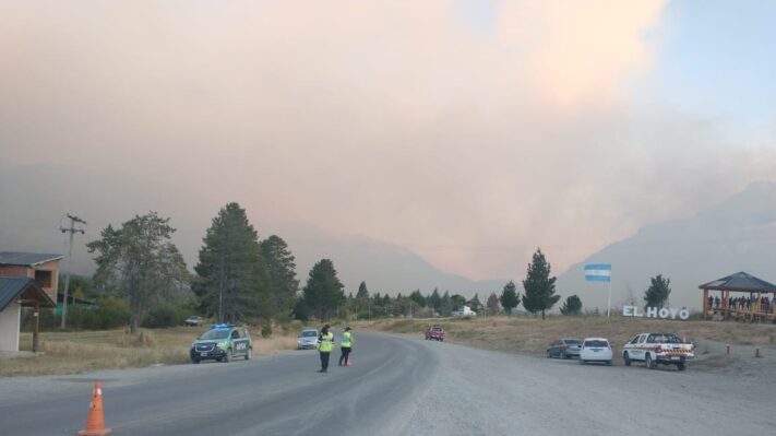 Establecieron un Comité de Emergencia por los incendios en la Comarca Andina