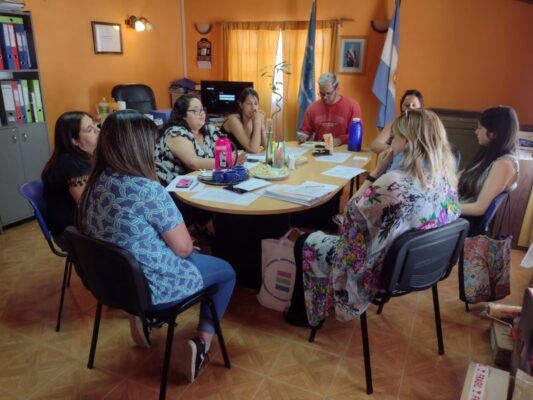 Desarrollan articulación territorial en géneros y diversidad