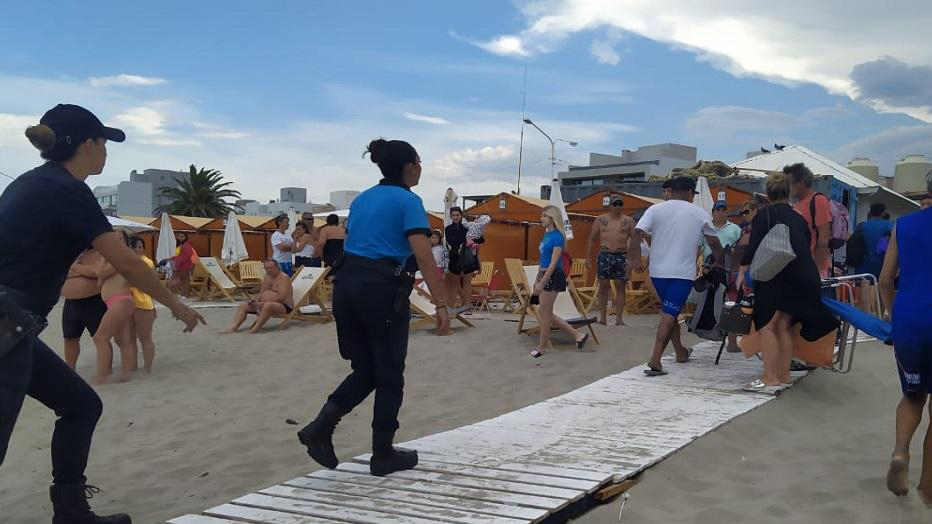 Peleó en la playa, lo apuñalaron, pero no quiso denunciar