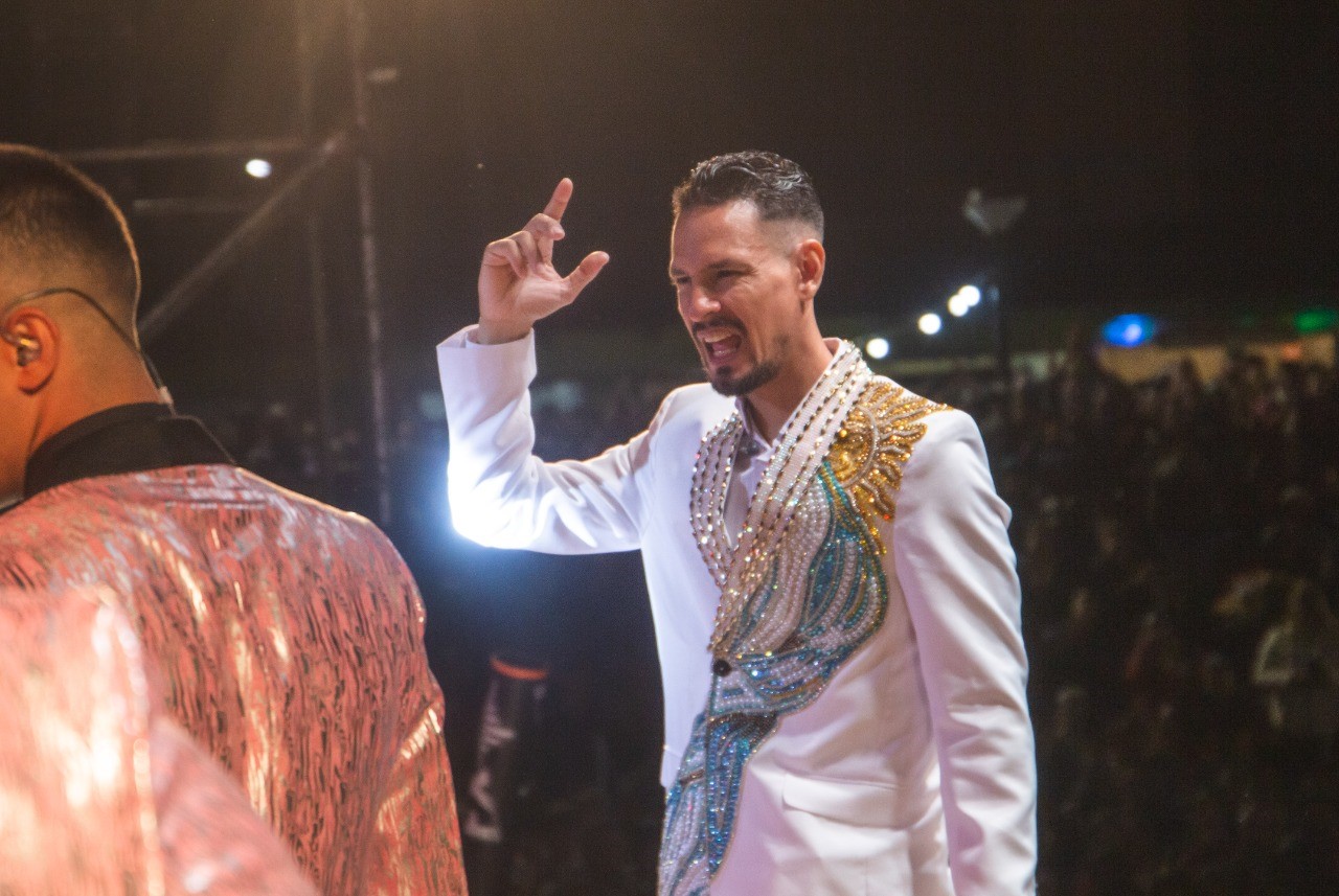 Rodrigo Tapari hizo bailar a Playa Unión