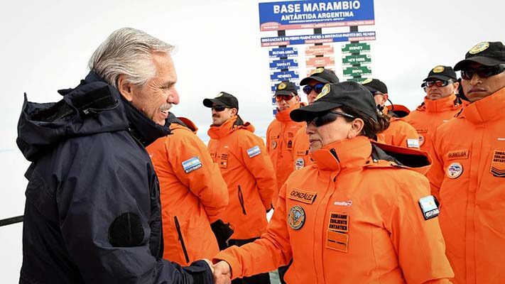 Alberto Fernández, Antártida, BASE MARAMBIO, CIENCIA, Islas Malvinas, Jorge Taiana, Santiago Cafiero, SOBERANÍA, viaje