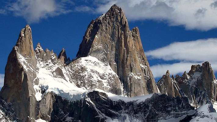 Rescatan el cuerpo de escalador argentino que falleció en El Chaltén