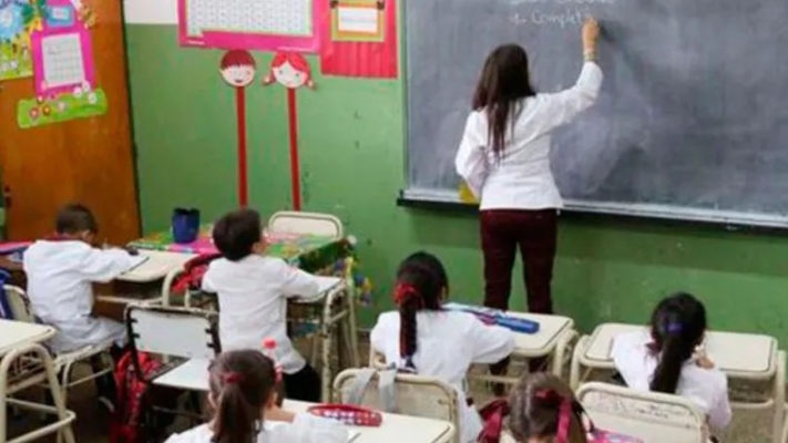 Tres provincias patagónicas inician las clases con paro docente