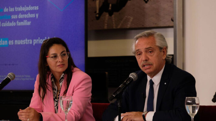 "KELLY" OLMOS, Alberto Fernández, AYELÉN MAZZINA, programa Registradas