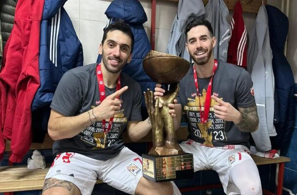 Campazzo y Vildoza, celebraron su primer título con el Estrella Roja