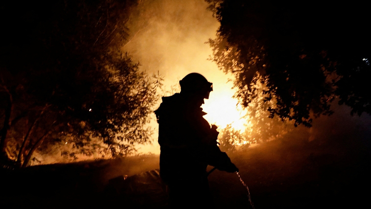 Al menos 22 muertos en un incendio forestal en Chile