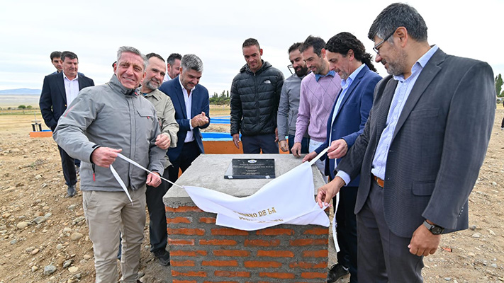 Arcioni inauguró en acto por el 101° Aniversario de Río Pico