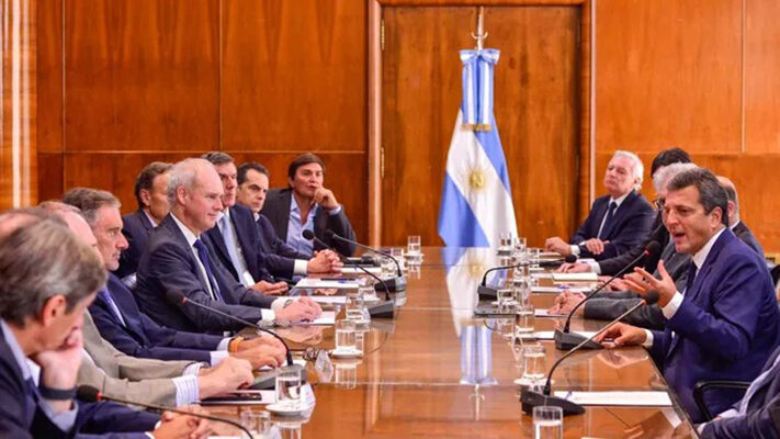 Massa: «Tener un perfil de deuda ordenado y previsible es fundamental»
