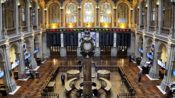 Etiquetas: BANCO CLAVE, BOLSAS MUNDIALES, derrumbe, economia, SILICON VALLEY