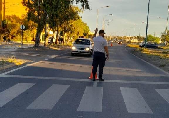 Refuerzan la seguridad vial de las escuelas