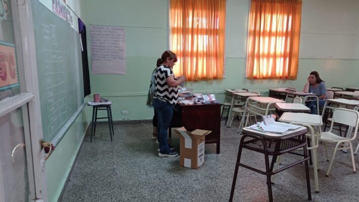 Trelew: Comenzó el recuento de votos