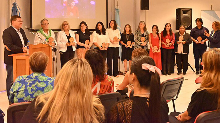 mujer, noticias, sociedad