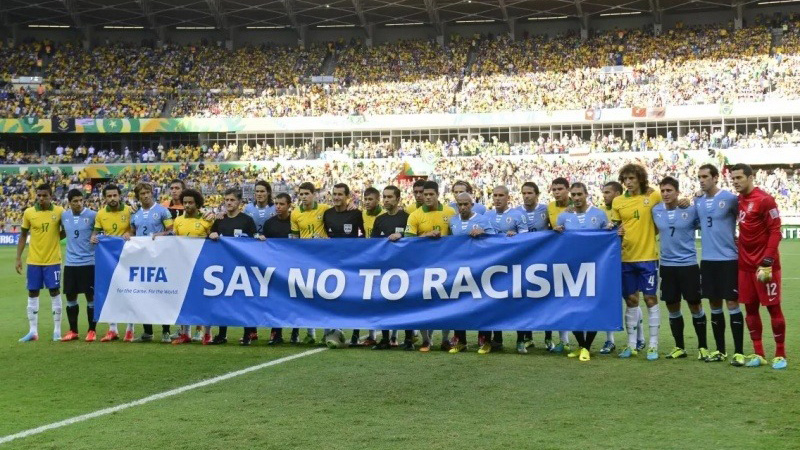 FIFA disminuirá sanciones a clubes que desarrollen campañas contra racismo