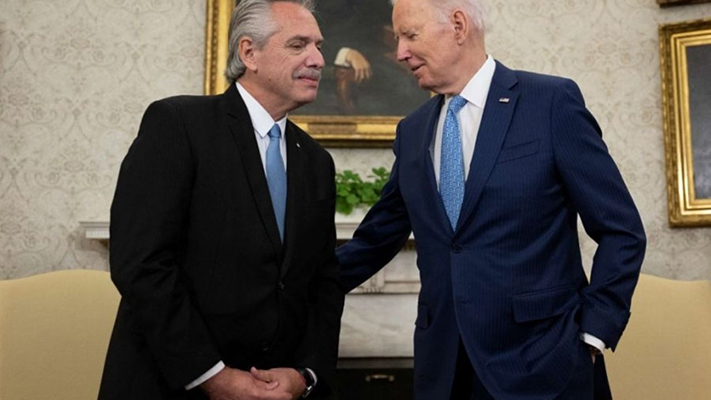 Fernández agradeció a Biden por el apoyo de EEUU ante los foros internacionales