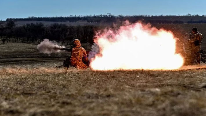 Ucrania atacó un tren que transportaba misiles rusos en Crimea