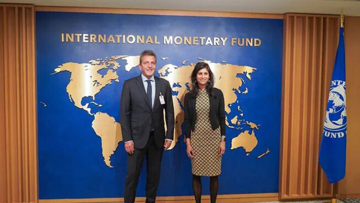 Dólar, sequía y canje de deuda, ejes de la reunión entre Massa y el FMI
