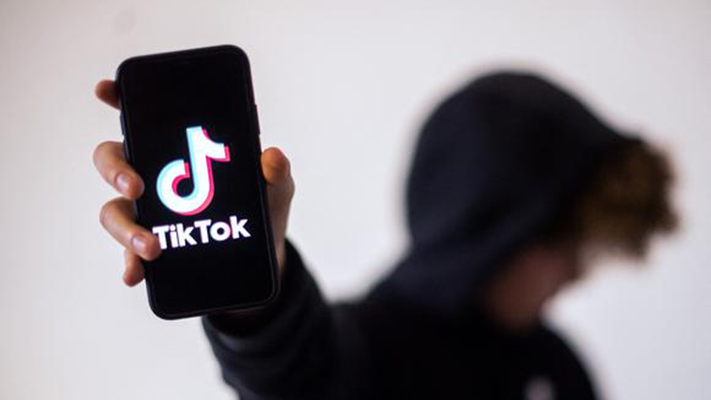 El algoritmo de TikTok sigue empujando al suicidio a niños vulnerables