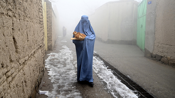 La ONU evalúa irse de Afganistán por las restricciones de los talibanes a las mujeres