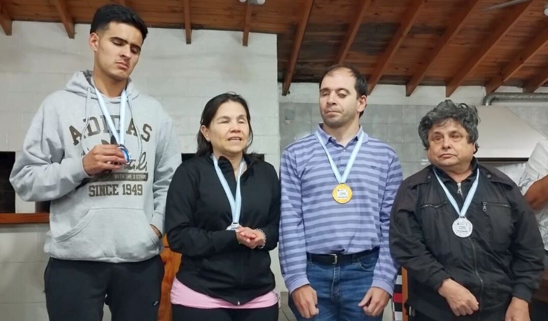 Los chubutenses José Luis López y Carolina Cayo y una gran actuación en el Prix ACUA