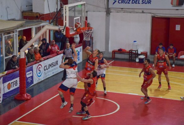 Etiquetas: Basquet, Division Sur, Ferrrocarril Patagonico, LIGA FEDERAL, Racing Club