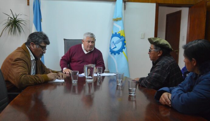 aportes, Chacay Oeste, Gobierno del Chubut, LAGUNA FRIA