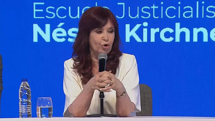 Cristina Kirchner pidió revisar el acuerdo con el FMI