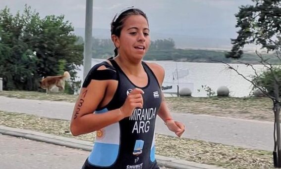Moira Miranda ganó la Final del Campeonato Argentino de Triatlón en Almafuerte