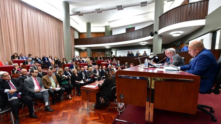 Vivas advierte que la sociedad demanda un servicio de justicia eficiente